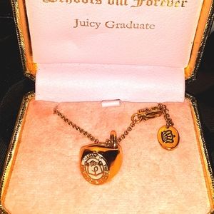 Limited edition JUICY COUTURE 2008 class ring box